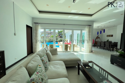 11R0126 ให้เช่า pool villa 3 ห้องนอน 4 ห้องน้ำ ราคา 100,000/เดือน โซนเกาะแก้ว