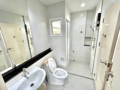 11R0131 This house for rent 3 bedroom 2 bathroom 30,000/month at Kohkeaw