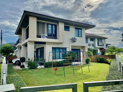 11R0149 ให้เช่าบ้านเดี่ยวสองชั้น 3 ห้องนอน 3 ห้องน้ำ ราคา 68,000/เดือน โซนเกาะแก้ว