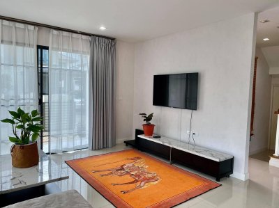 11R0149 ให้เช่าบ้านเดี่ยวสองชั้น 3 ห้องนอน 3 ห้องน้ำ ราคา 68,000/เดือน โซนเกาะแก้ว