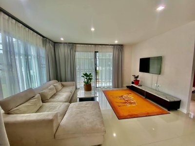 11R0149 ให้เช่าบ้านเดี่ยวสองชั้น 3 ห้องนอน 3 ห้องน้ำ ราคา 68,000/เดือน โซนเกาะแก้ว