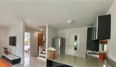 11R0149 ให้เช่าบ้านเดี่ยวสองชั้น 3 ห้องนอน 3 ห้องน้ำ ราคา 68,000/เดือน โซนเกาะแก้ว