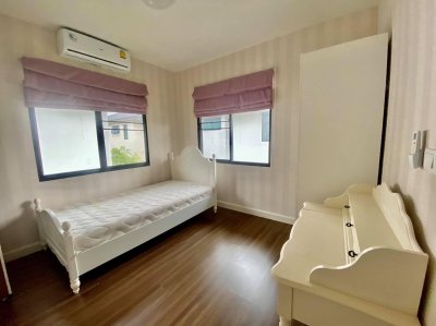 11R0149 ให้เช่าบ้านเดี่ยวสองชั้น 3 ห้องนอน 3 ห้องน้ำ ราคา 68,000/เดือน โซนเกาะแก้ว