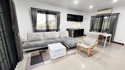 11R0163 ให้เช่าบ้านแฝดสองชั้น 3ห้องนอน 2ห้องน้ำ ราคา 35,000/เดือน โซนเกาะแก้ว