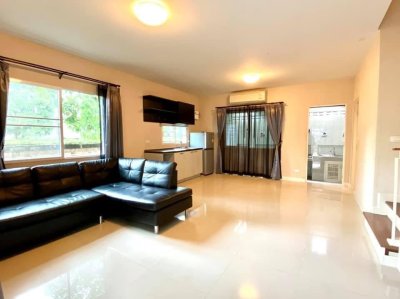 11R0163 ให้เช่าบ้านแฝดสองชั้น 3ห้องนอน 2ห้องน้ำ ราคา 35,000/เดือน โซนเกาะแก้ว