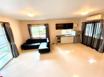 11R0163 ให้เช่าบ้านแฝดสองชั้น 3ห้องนอน 2ห้องน้ำ ราคา 35,000/เดือน โซนเกาะแก้ว