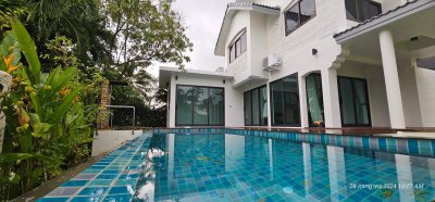 11R0164 Pool villa for rent 4 bedroom 3 bathroom 90,000/month at kohkaew