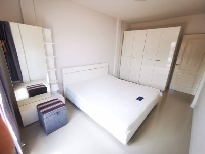 11R0165 ให้เช่าบ้านแฝดสองชั้น 3ห้องนอน 2ห้องน้ำ ราคา 25,000/เดือน โซนเกาะแก้ว