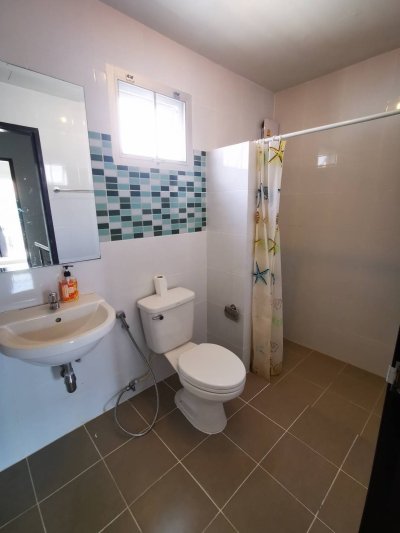 11R0165 ให้เช่าบ้านแฝดสองชั้น 3ห้องนอน 2ห้องน้ำ ราคา 25,000/เดือน โซนเกาะแก้ว