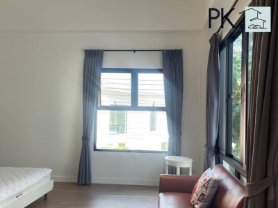 11R0167 ให้เช่าบ้านเดี่ยวสองชั้น 3ห้องนอน 2ห้องน้ำ ราคา 45,000/เดือน โซนเกาะแก้ว