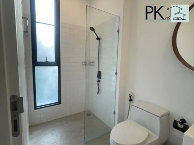 11R0167 ให้เช่าบ้านเดี่ยวสองชั้น 3ห้องนอน 2ห้องน้ำ ราคา 45,000/เดือน โซนเกาะแก้ว