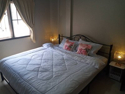 11R0174 ให้เช่าบ้านแฝดสองชั้น 3ห้องนอน 2ห้องน้ำ ราคา 25,000/เดือน โซนเกาะแก้ว