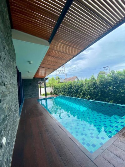 11R0195 Pool villa for rent 3bedrooms 3bathrooms 150,000/month at kohkaew