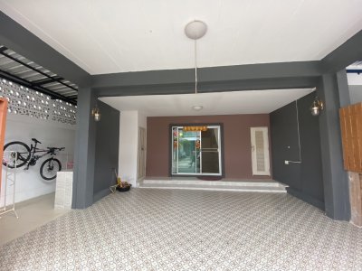 11R0213 ให้เช่าบ้านสองชั้น 3ห้องนอน 2ห้องน้ำ ราคา 28,000/เดือน โซนเกาะแก้ว