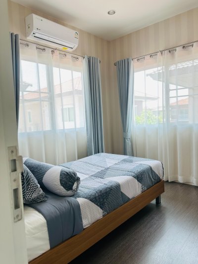 11R0228 ให้เช่าบ้านเดี่ยวสองชั้น 4ห้องนอน 2ห้องน้ำ ราคา 65,000/เดือน โซนเกาะแก้ว