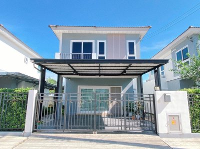11R0238 ให้เช่าบ้านเดี่ยวสองชั้น 3 ห้องนอน 3 ห้องน้ำ ราคา 45,000/เดือน โซนเกาะแก้ว