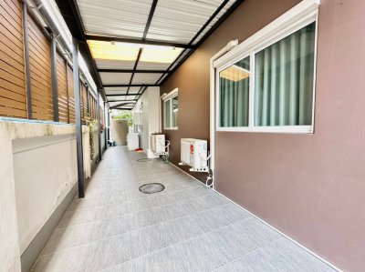 11R0249 ให้เช่าบ้านเดี่ยวสองชั้น 4ห้องนอน 3ห้องน้ำ ราคา 75,000/เดือน โซนเกาะแก้ว