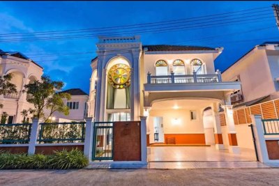 11R0255 This pool villa 4bedroom 3bathroom with swimming 85,000/month the house location at Kohkeaw