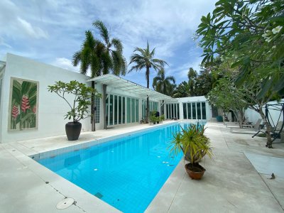 11R0258 This pool villa 4 bedroom 4 bathroom 180,000/month at Kohkeaw