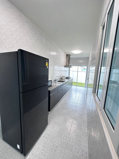 11R0264 ให้เช่าบ้านเดี่ยวสองชั้น 3 ห้องนอน 3ห้องน้ำ ราคา 70,000/เดือน โซนเกาะแก้ว