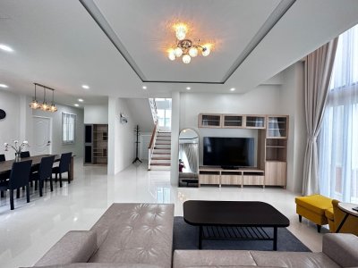 11R0264 ให้เช่าบ้านเดี่ยวสองชั้น 3 ห้องนอน 3ห้องน้ำ ราคา 70,000/เดือน โซนเกาะแก้ว