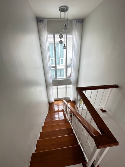 11R0264 ให้เช่าบ้านเดี่ยวสองชั้น 3 ห้องนอน 3ห้องน้ำ ราคา 70,000/เดือน โซนเกาะแก้ว