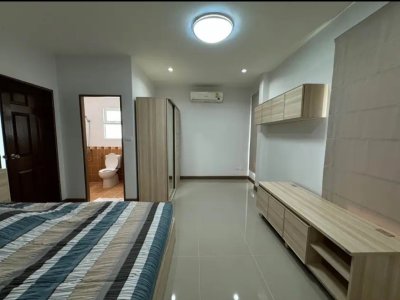 11R0301 ให้เช่าบ้านสองชั้น 4ห้องนอน 3ห้องน้ำ ราคา 70,000/เดือน โซนเกาะแก้ว