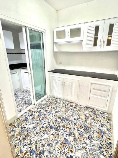11R0304 This house for rent 3 bedrooms 2 bathrooms 39,000/month at kohkaew