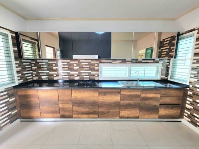 11R0306 ให้เช่าบ้านเดี่ยวสองชั้น 3ห้องนอน3ห้องน้ำ ราคา 40,000/เดือนโซนเกาะแก้ว