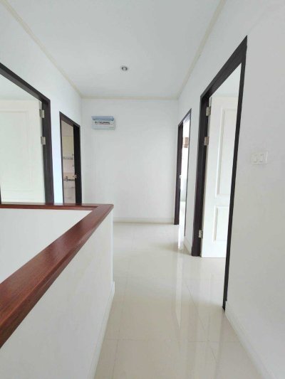 11R0306 ให้เช่าบ้านเดี่ยวสองชั้น 3ห้องนอน3ห้องน้ำ ราคา 40,000/เดือนโซนเกาะแก้ว