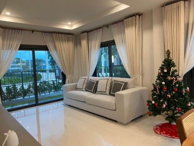 11R0308 ให้เช่าบ้านเดี่ยวสองชั้น 4ห้องนอน 3ห้องน้ำ ราคา 95,000/เดือน โซนเกาะแก้ว
