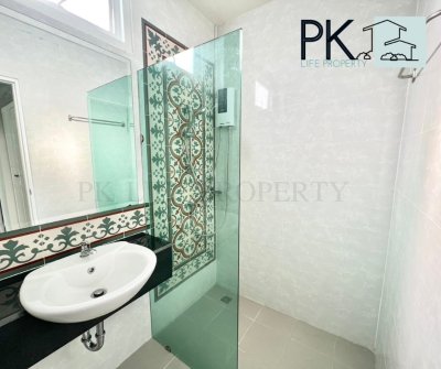 11R0311 This house for rent 3bedrooms 3bathrooms 70,000/month at kohkaew