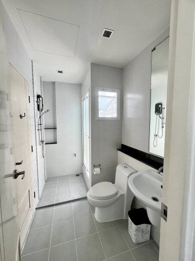 11R0314 This house for rent 3bedrooms 2bathrooms 40,000/month at kohkaew