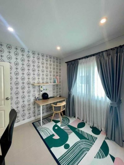 11R0317 ให้เช่าบ้านสองชั้น 3ห้องนอน 2ห้องน้ำ ราคา 45,000/เดือน โซนเกาะแก้ว