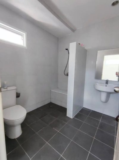 11R0318 ให้เช่าบ้านสองชั้น 3ห้องนอน 3ห้องน้ำ ราคา 40,000/เดือน โซนเกาะแก้ว