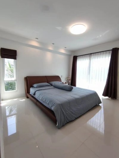 11R0318 ให้เช่าบ้านสองชั้น 3ห้องนอน 3ห้องน้ำ ราคา 40,000/เดือน โซนเกาะแก้ว