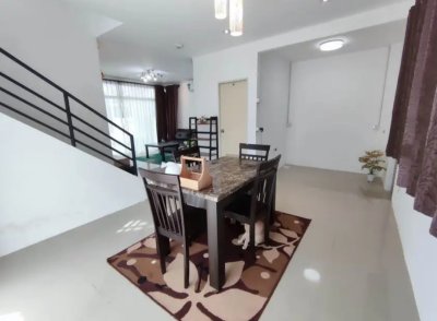 11R0318 ให้เช่าบ้านสองชั้น 3ห้องนอน 3ห้องน้ำ ราคา 40,000/เดือน โซนเกาะแก้ว