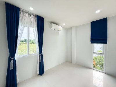 11R0319 This house for rent 3bedrooms 3bathrooms 60,000/month at kohkaew