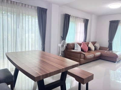 11R0322 ให้เช่าบ้านแฝดสองชั้น 3ห้องนอน 2ห้องน้ำ ราคา 35,000/เดือน โซนเกาะแก้ว