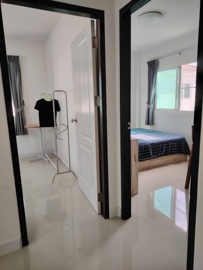 11R0322 ให้เช่าบ้านแฝดสองชั้น 3ห้องนอน 2ห้องน้ำ ราคา 35,000/เดือน โซนเกาะแก้ว