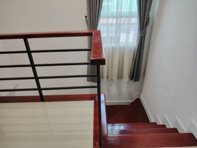 11R0322 ให้เช่าบ้านแฝดสองชั้น 3ห้องนอน 2ห้องน้ำ ราคา 35,000/เดือน โซนเกาะแก้ว