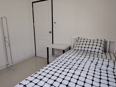 11R0322 ให้เช่าบ้านแฝดสองชั้น 3ห้องนอน 2ห้องน้ำ ราคา 35,000/เดือน โซนเกาะแก้ว