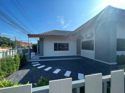 11R0326 This house for rent 4bedrooms 3bathrooms 40,000/month at kohkaew