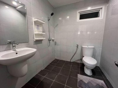 11R0330 ให้เช่าบ้านสองชั้น 3ห้องนอน 3ห้องน้ำ ราคา 38,000/เดือน โซนเกาะแก้ว