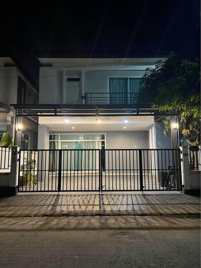 11R0330 ให้เช่าบ้านสองชั้น 3ห้องนอน 3ห้องน้ำ ราคา 38,000/เดือน โซนเกาะแก้ว