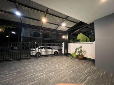 11R0330 ให้เช่าบ้านสองชั้น 3ห้องนอน 3ห้องน้ำ ราคา 38,000/เดือน โซนเกาะแก้ว