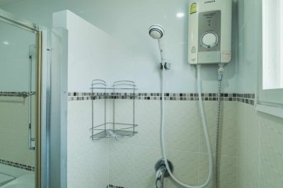 11R0335 ให้เช่าบ้านเดี่ยวสองชั้น 3ห้องนอน 2ห้องน้ำ ราคา 35,000/เดือน โซนเกาะแก้ว