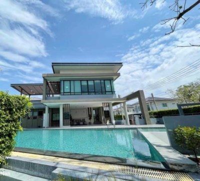 11R0339 This house for rent 4bedrooms 2bathrooms 50,000/month at kohkaew