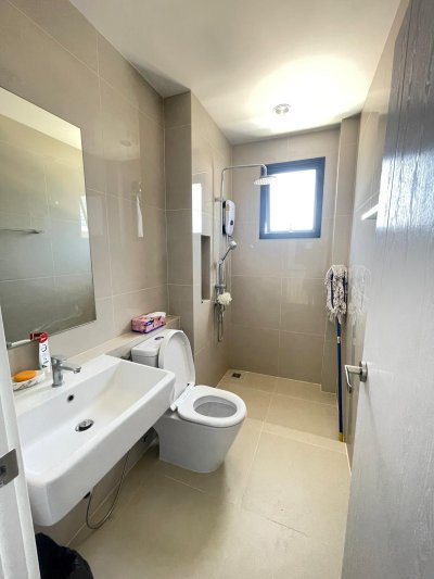 11R0341 This house for rent 4bedrooms 4bathrooms 100,000/month at kohkaew