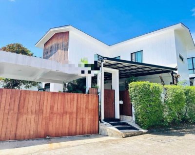 11R0346 ให้เช่าบ้านเดี่ยวสองชั้น 3ห้องนอน 3ห้องน้ำ ราคา 75,188/เดือน โซนเกาะแก้ว